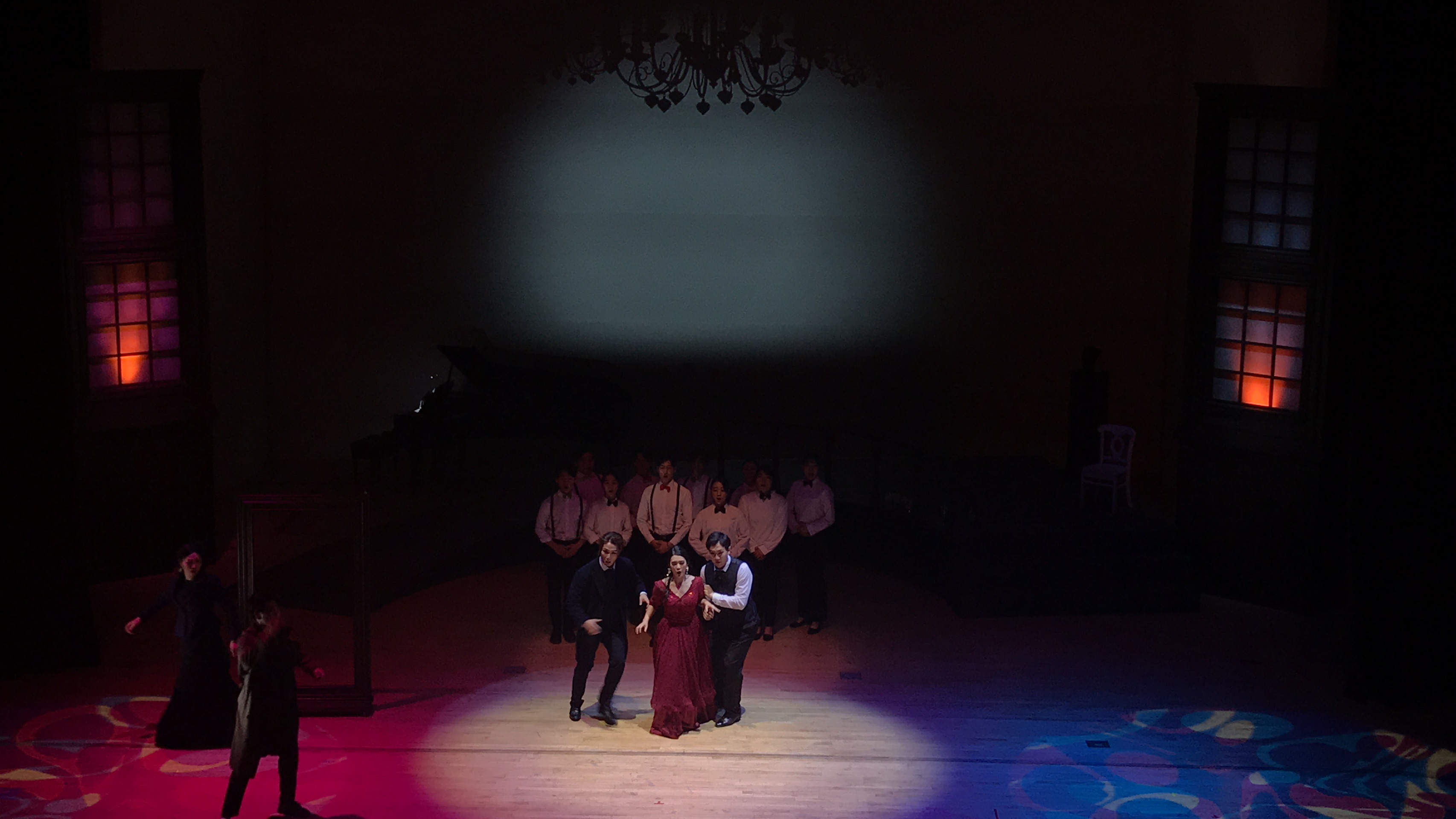 캐주얼오페라 '라트라비아타'