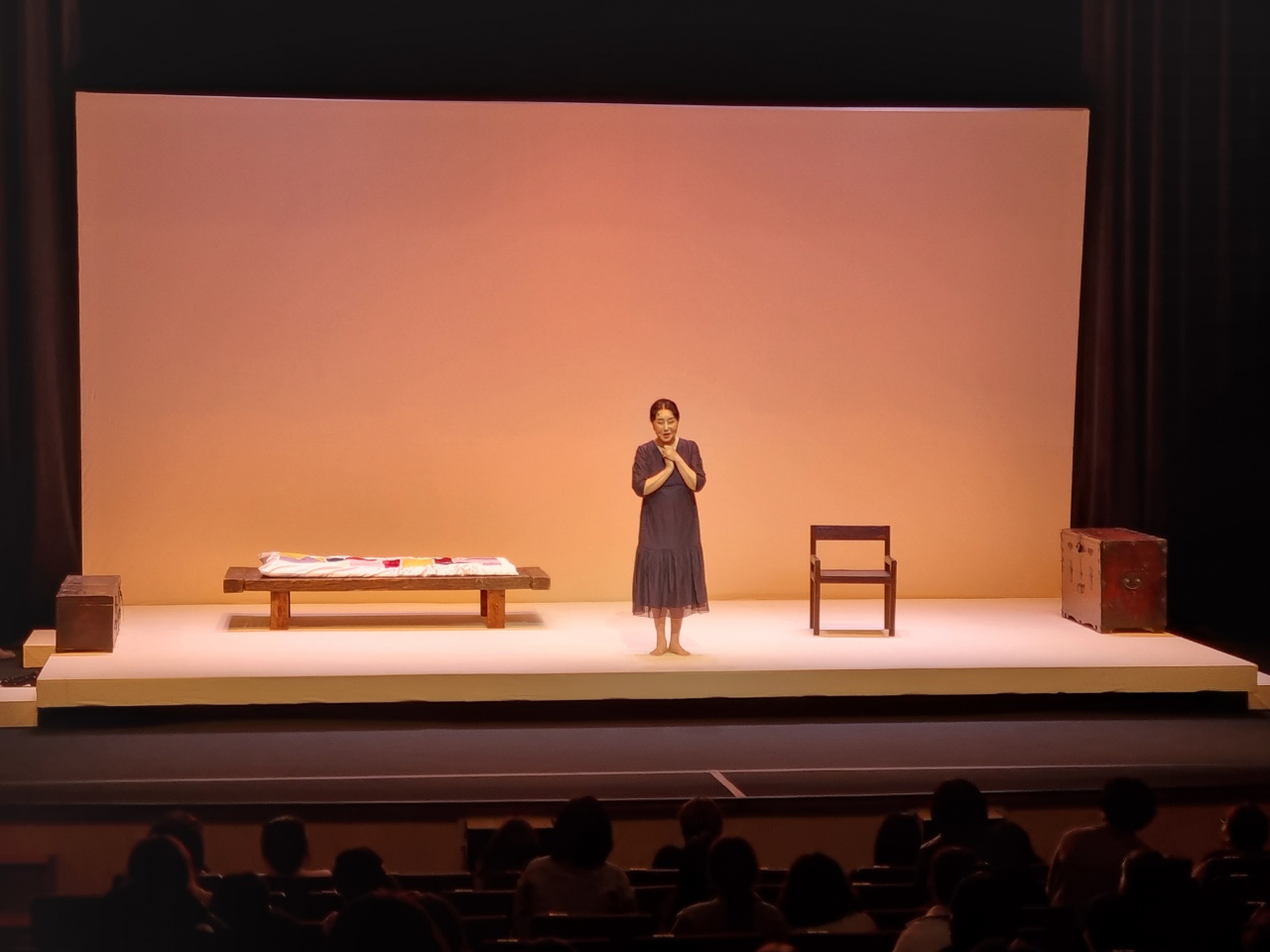 김성녀의 모노드라마뮤지컬 <벽 속의 요정>