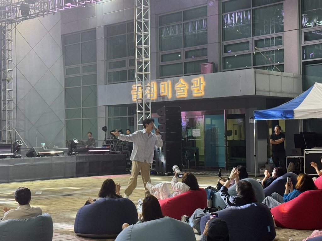 [전석매진] 야외광장 <금정 빈백 콘서트>9
